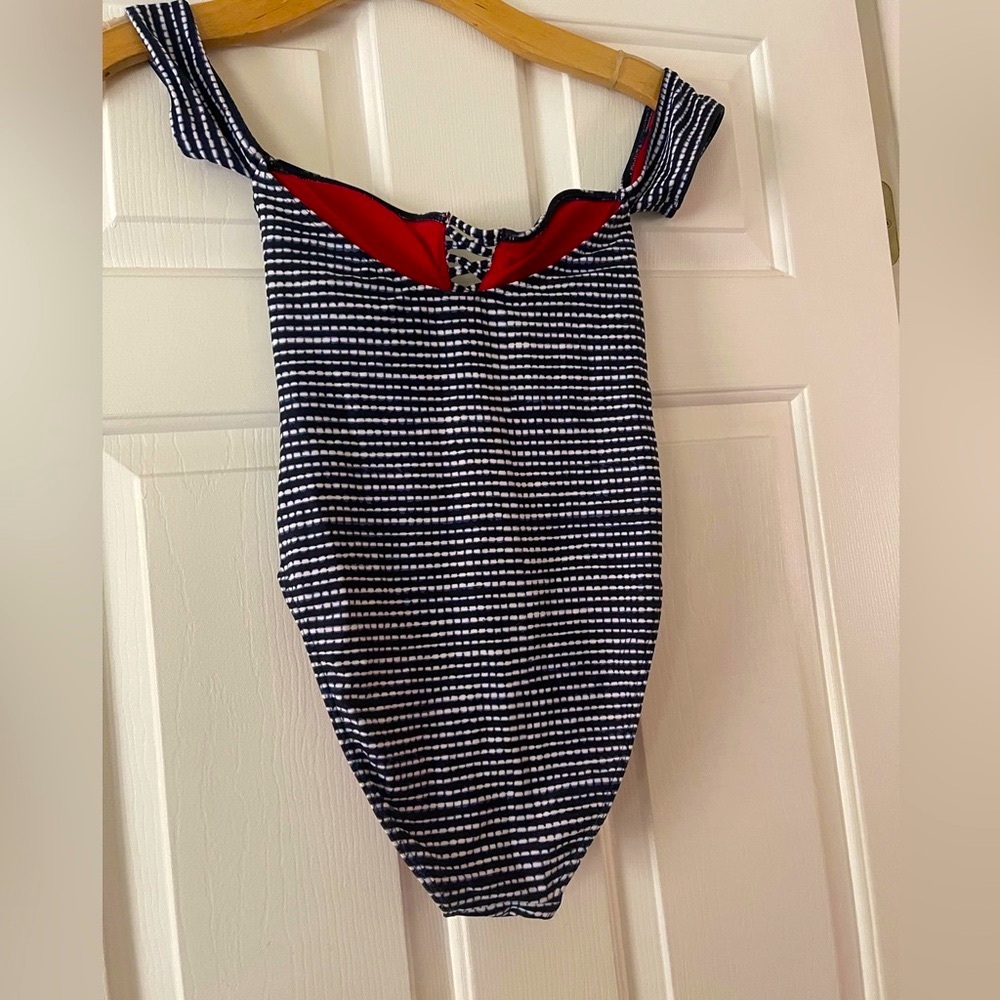 Hollister Swimsuit one piece for women - Picture 11 of 16